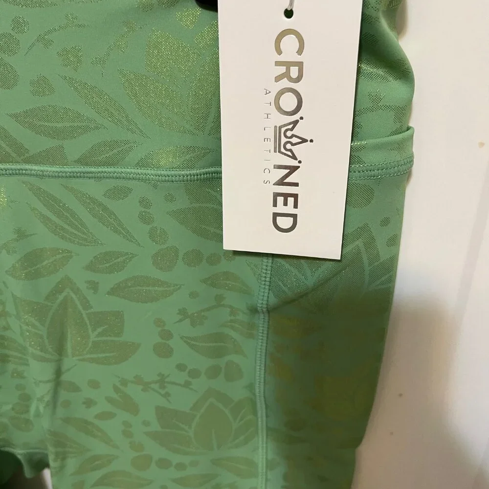 Crowned Athletics - Disney Tiana - Lily Pad Princess Leggings - NWT - XXL - Picture 6 of 9